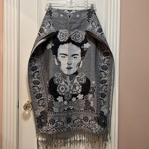 NWOT Frida Khalo scarf
